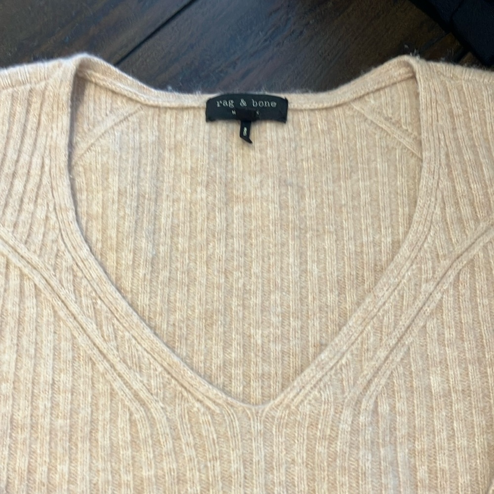 Rag & Bone Women's Tan Sweater